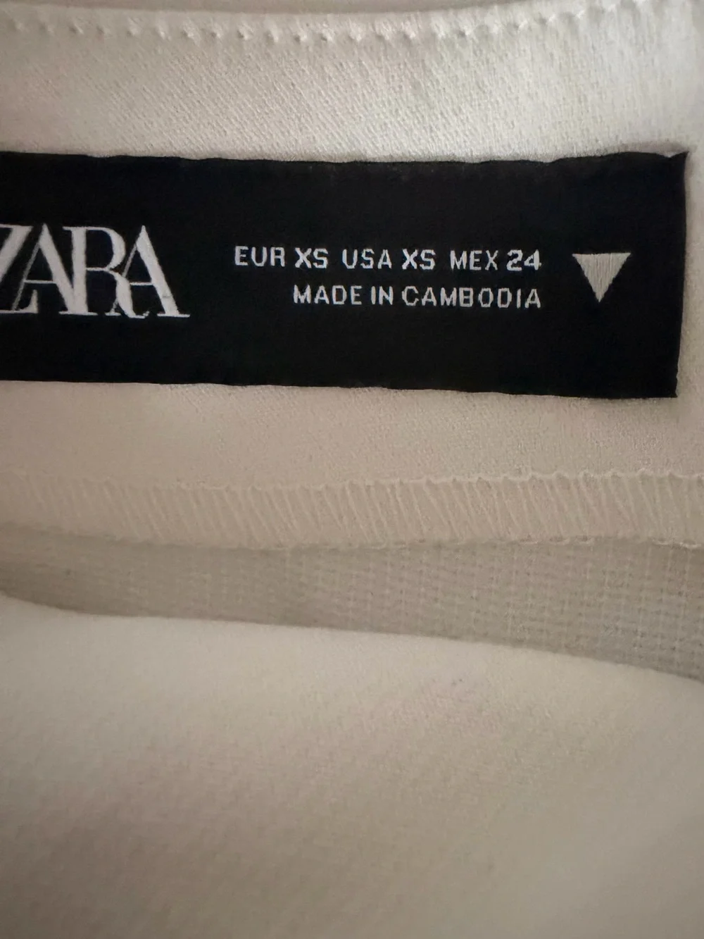 Zara White Skort NWT